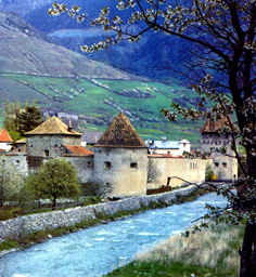 Glorenza e l'Adige